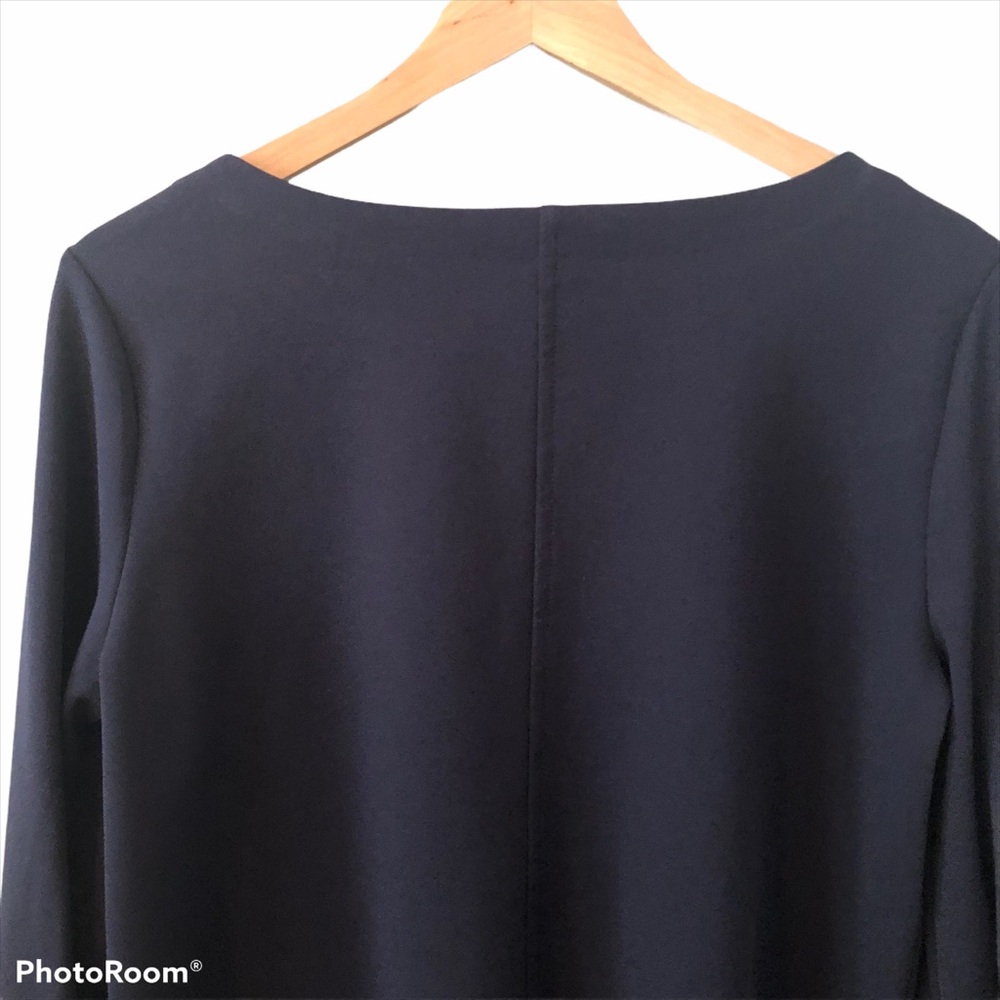 Ann Taylor Navy Top w/Tie Cuffs Size Medium - Picture 6 of 12